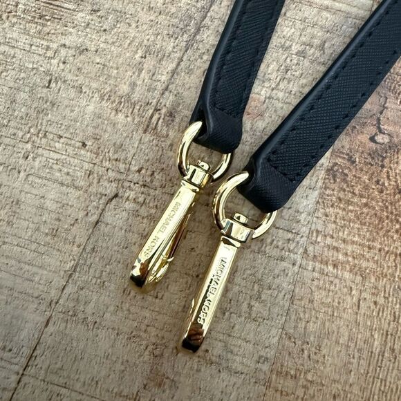 Black saffiano leather replacement Strap with Gold MK bag Charm - Picture 7 of 13